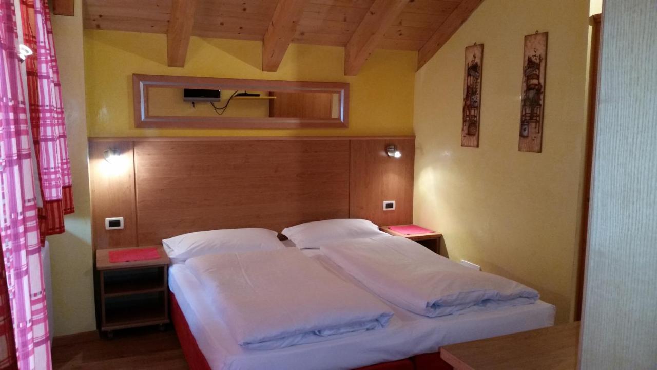 Chalet Heidi Apartment Arabba Room photo